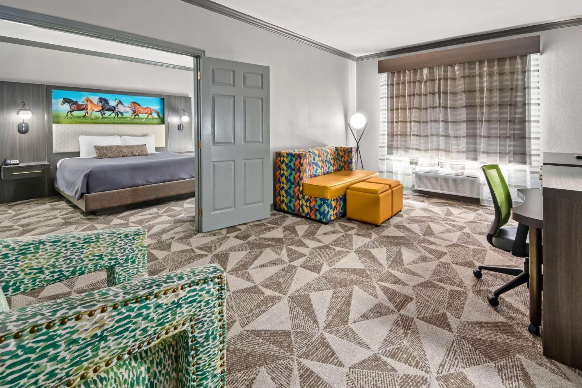 Big Country Hotel & Suites, Surestay Collection By BW Abilene Exterior photo
