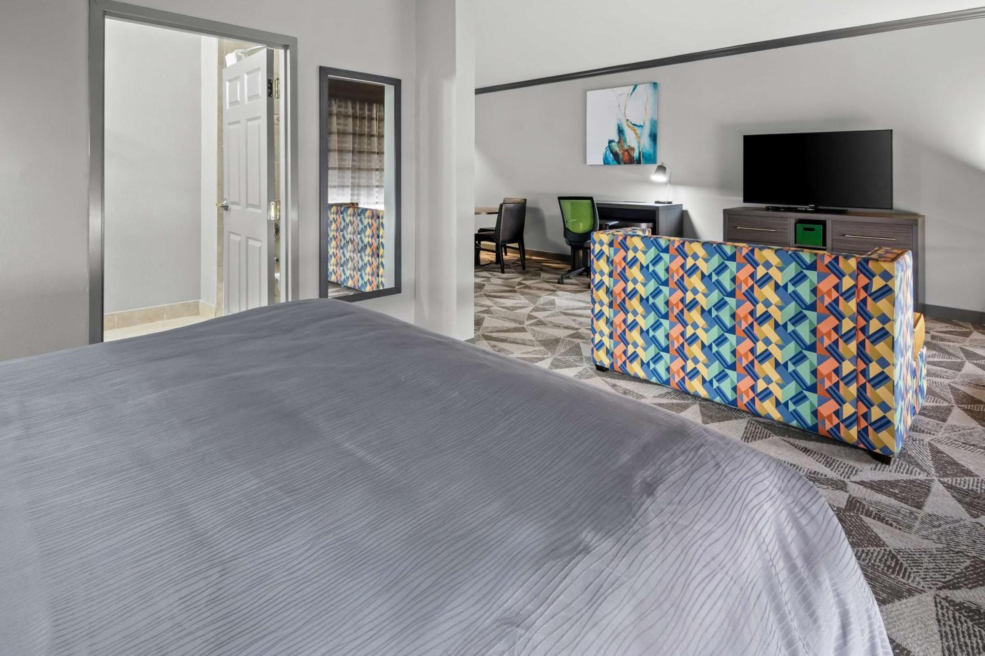 Big Country Hotel & Suites, Surestay Collection By BW Abilene Exterior photo